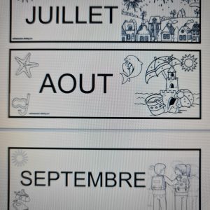 Affiches des 12 mois de l'année écriture capitale